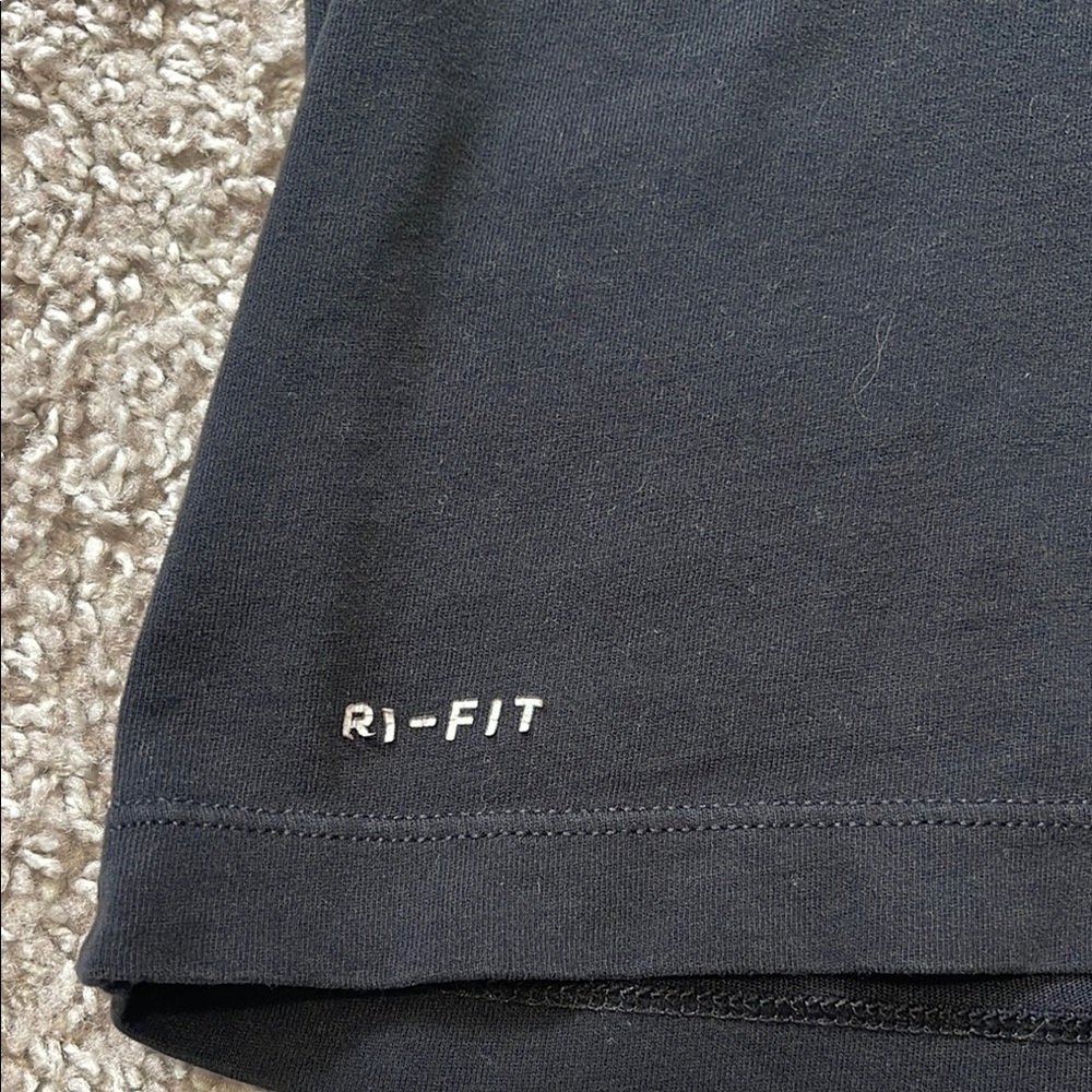 Nike t-shirt - Picture 3 of 4